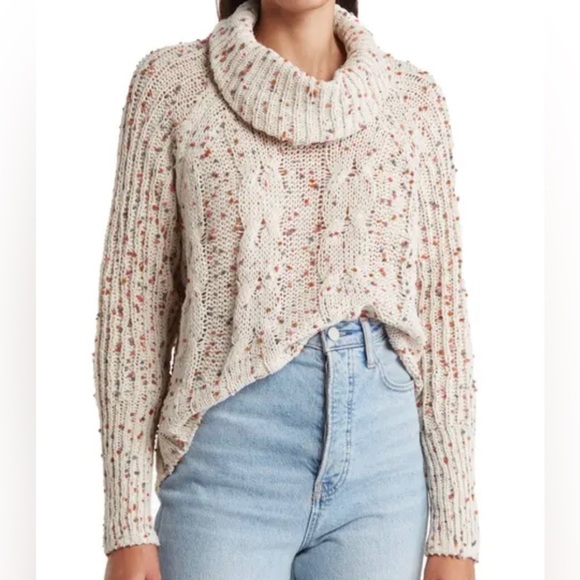 moon & madison Sweaters - Moon & Madison Cable Knit Colorful Confetti Beige Sweater